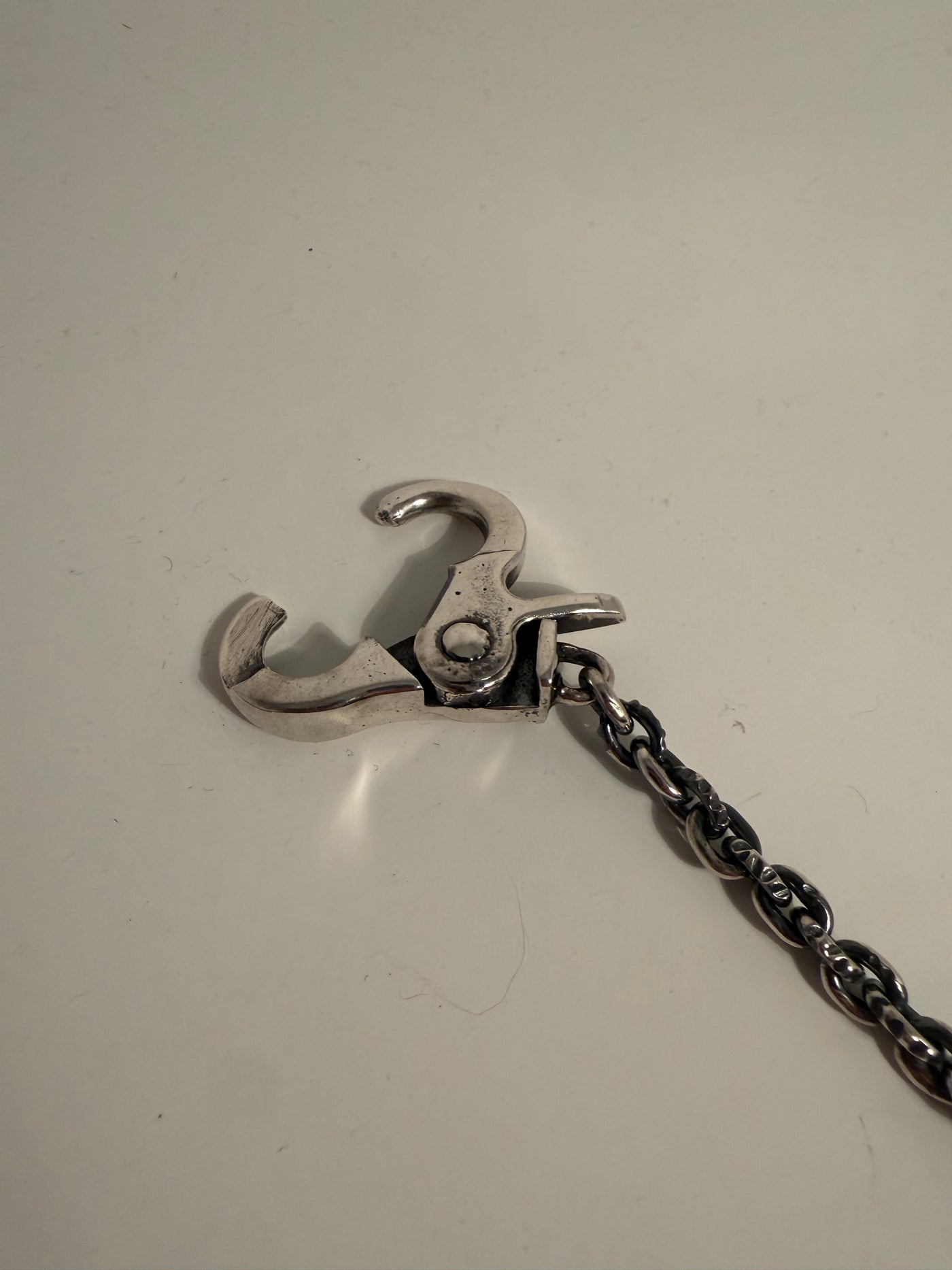 CUBAN LINK X ROLL LINK CARABINER CHAIN