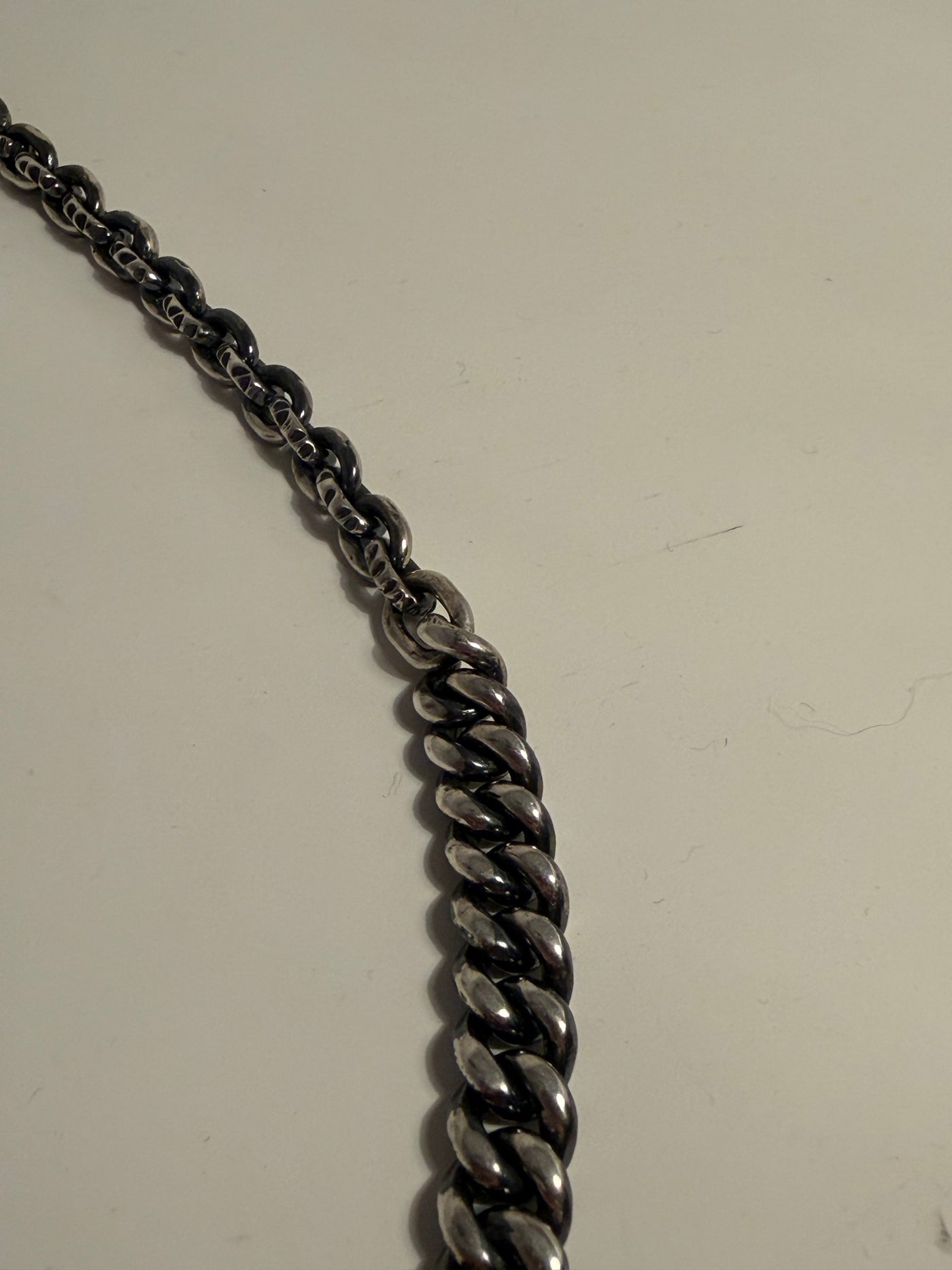 CUBAN LINK X ROLL LINK CARABINER CHAIN