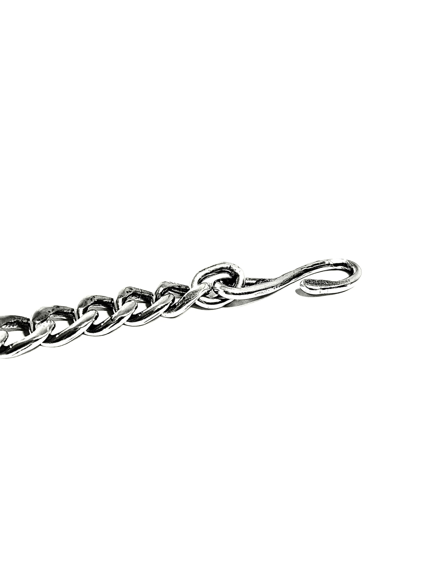 CUBAN LINK HAMMERED BRACELET